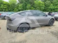 2021 Tesla Model Y фото