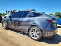 2021 Tesla Model Y фото
