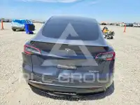 2021 Tesla Model Y photo