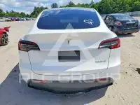 2021 Tesla Model Y фото