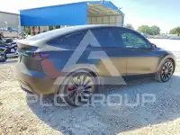 2021 Tesla Model Y фото