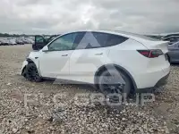 2021 Tesla Model Y фото