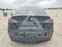 2021 Tesla Model Y фото