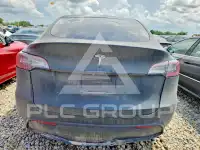 2021 Tesla Model Y фото