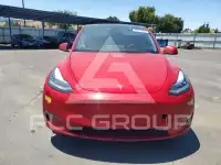 2021 Tesla Model Y photo