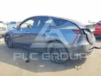 2021 Tesla Model Y фото