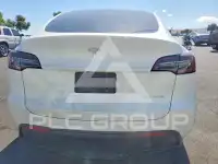 2021 Tesla Model Y фото