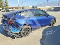 2021 Tesla Model Y photo