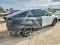 2021 Tesla Model Y фото