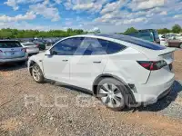 2021 Tesla Model Y фото