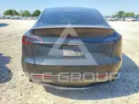 2021 Tesla Model Y фото