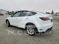 2021 Tesla Model Y фото