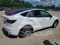 2021 Tesla Model Y фото