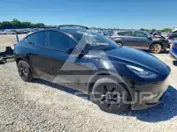 2021 Tesla Model Y фото