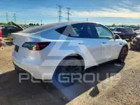 2021 Tesla Model Y фото