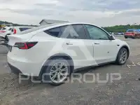 2021 Tesla Model Y фото