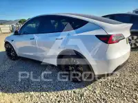 2021 Tesla Model Y photo