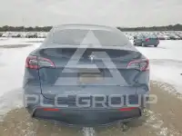 2021 Tesla Model Y фото