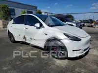 2021 Tesla Model Y фото
