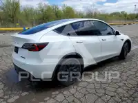 2021 Tesla Model Y фото
