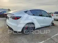2021 Tesla Model Y фото