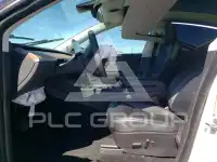 2021 Tesla Model Y фото