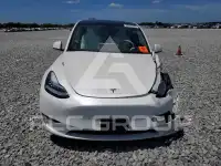 2021 Tesla Model Y photo