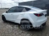 2021 Tesla Model Y фото