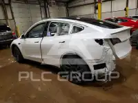 2021 Tesla Model Y photo