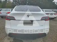 2021 Tesla Model Y photo