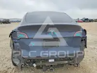 2021 Tesla Model Y фото