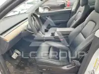 2021 Tesla Model Y фото