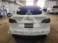 2021 Tesla Model Y photo