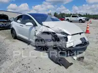 2021 Tesla Model X photo