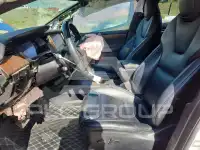 2021 Tesla Model X фото
