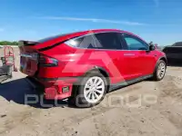 2021 Tesla Model X фото