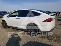 2021 Tesla Model X photo