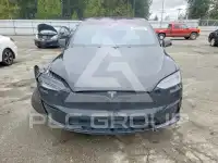 2021 Tesla Model X фото
