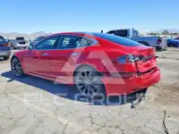 2021 Tesla Model S фото