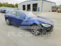 2021 Tesla Model S фото