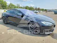 2021 Tesla Model S фото