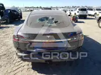 2021 Tesla Model S photo