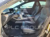 2021 Tesla Model S фото