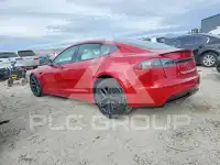 2021 Tesla Model S фото