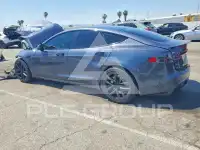 2021 Tesla Model S фото