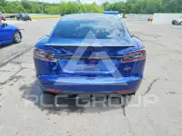 2021 Tesla Model S фото