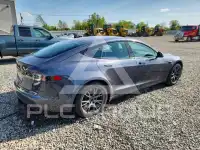 2021 Tesla Model S фото