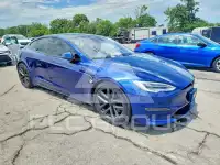 2021 Tesla Model S фото