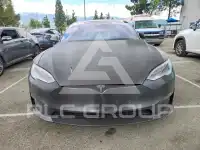 2021 Tesla Model S фото