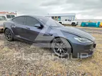 2021 Tesla Model S photo